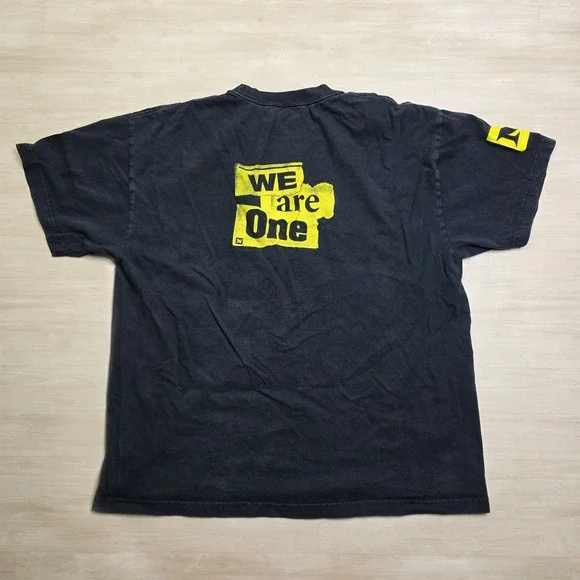 Vintage WWE The Nexus T-Shirt Size 2XL Short Sleeve "We Are One" Tee - Picture 2 of 8